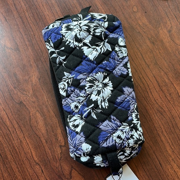 Vera Bradley, make up bag. - Picture 4 of 7